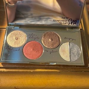 Tarte Rainforest of the Sea palette foil finger paints